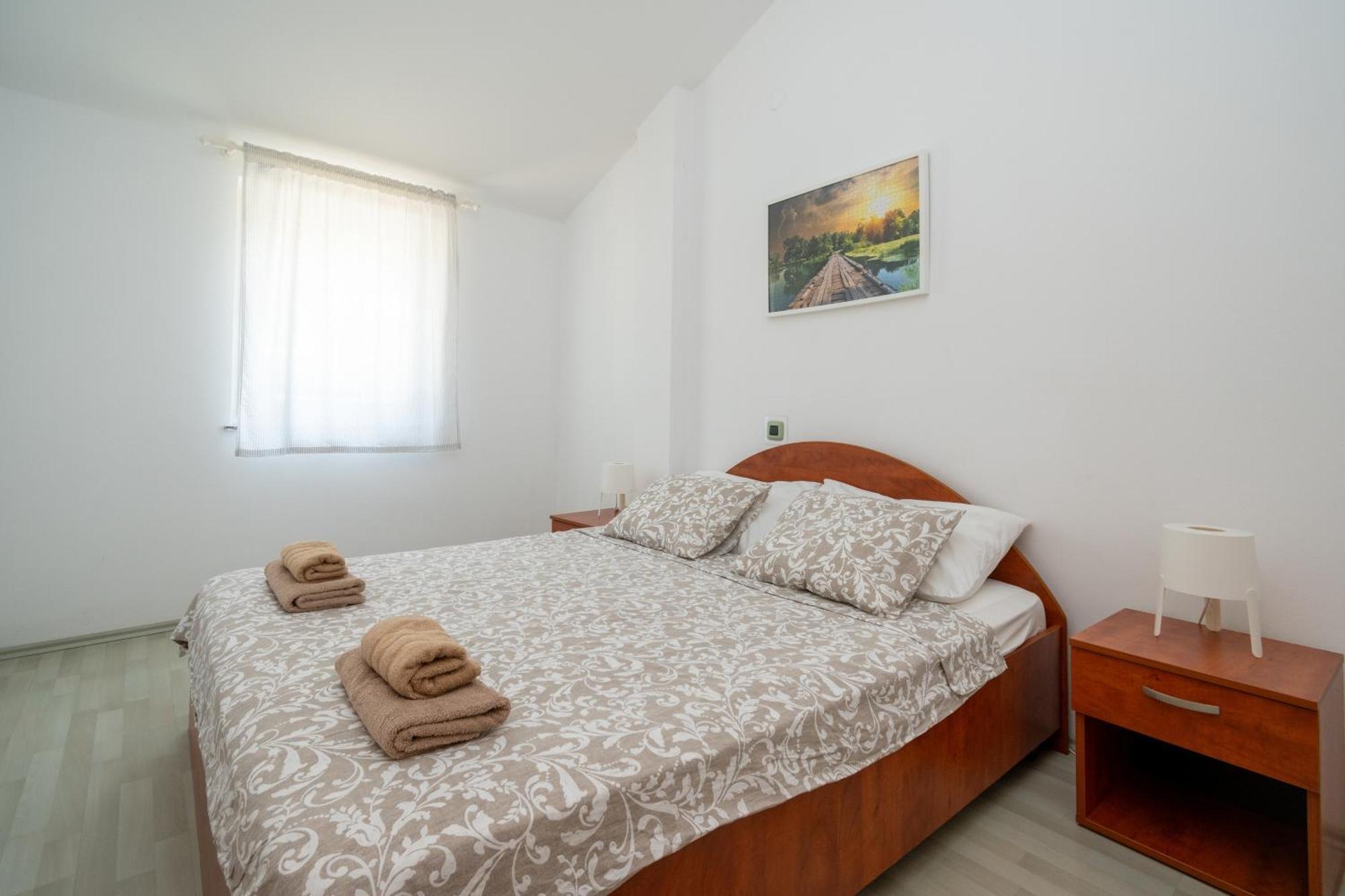 Apartments With A Parking Space Mandre, Pag - 16836 エクステリア 写真
